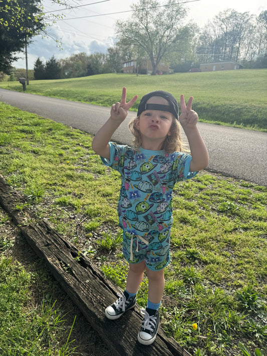 2319 SNAP BACK SHORT SET